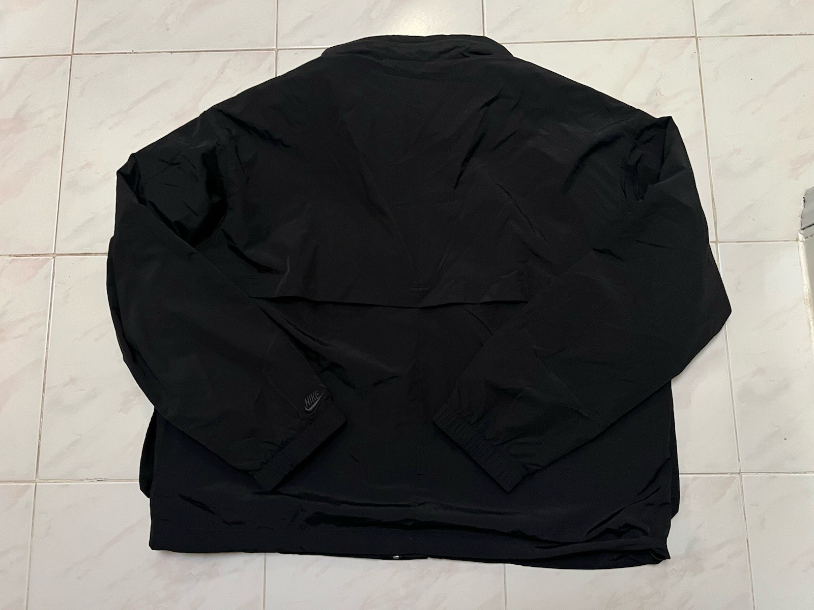 SACAI X NIKE Giacca Nike Tech Zip Nera Cappuccio Nascosto UPF 40+ Uomo M FZ0714 010 $225 Nuova con etichette