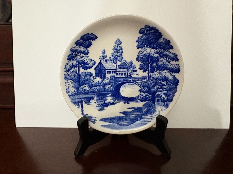 Nasco Blue & White Bread Plates (2) Japan Vintage Lakeside pattern