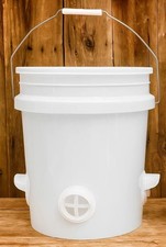 Automatic Gravity Chicken Feeder for Chickens/Poultry White, 5-Gallon 