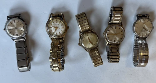 Lot of 5 Vintage Men's Wristwatches-2 Timex/2 Bulova/1 Longines not tested