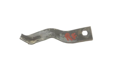 BRACKET, FRONT FENDER, RH