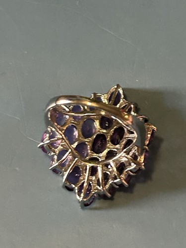 STERLING SILVER Large Diamond Shape Amethyst Ring 7.3 Gr SZ 8.5 BEAUTIFUL! - Picture 6 of 9