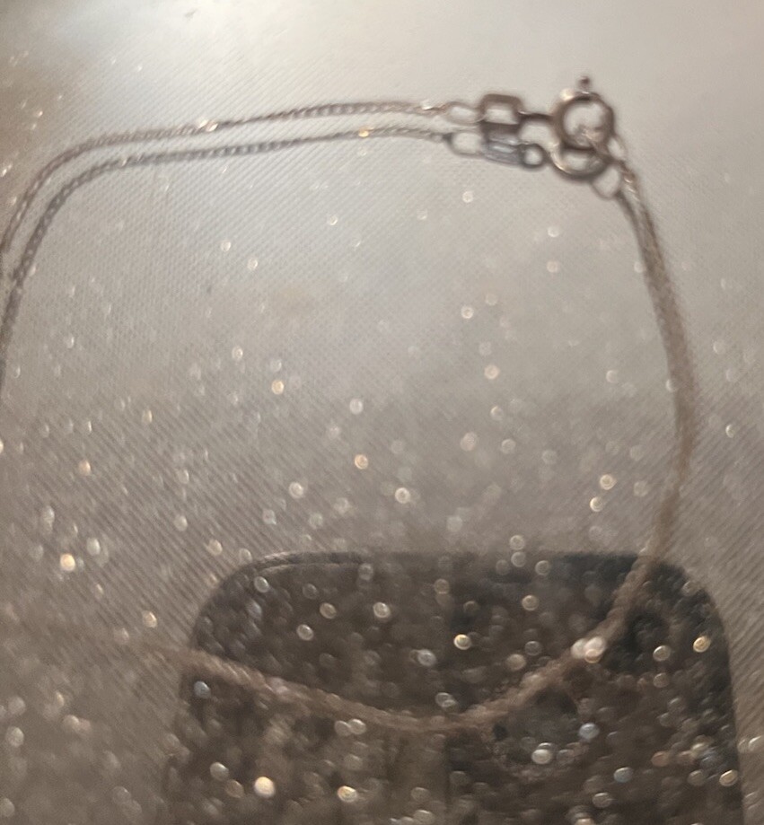 Elegant 9ct White Gold XS Chain Bracelet for a Sleek Look