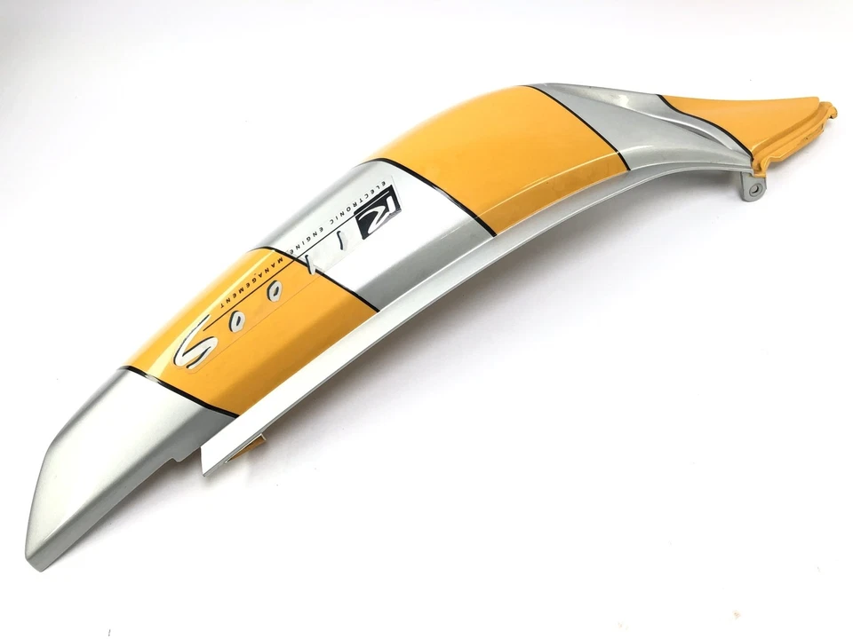 BMW R 1100 S R11S [2005] - Left Rear Fairing Silver Trim - Imagem 2 de 4