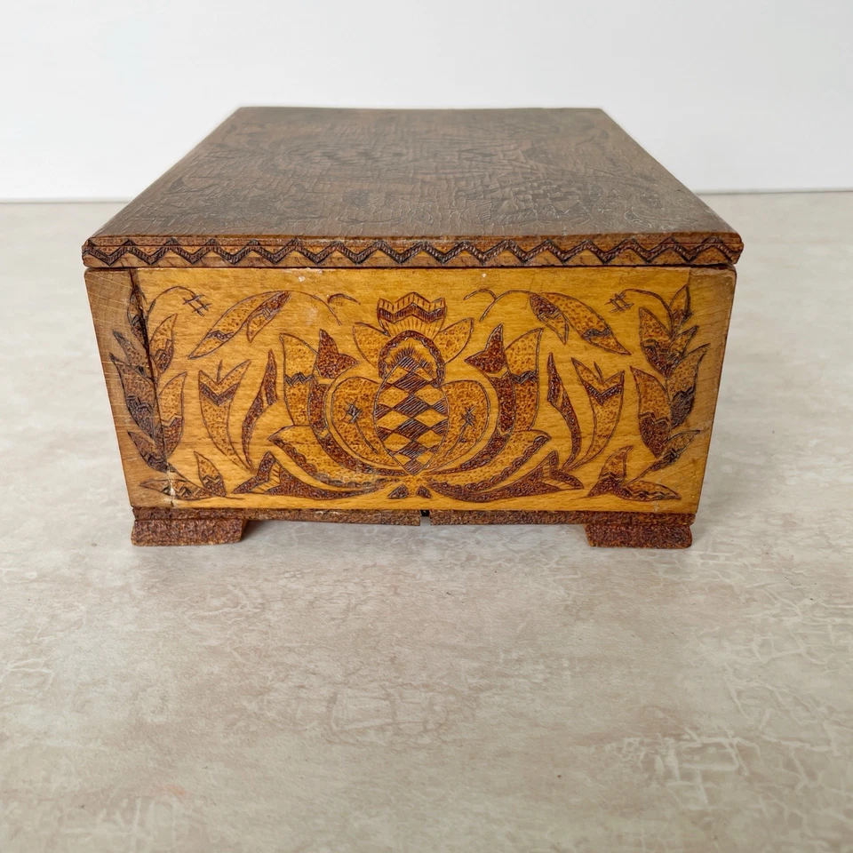 Vintage Pyrography Wood Burned Folk Art Box Hinged Lid Floral Bookshelf Decor - Image 2 of 4