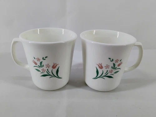 SET OF 2- VINTAGE - CORNING CORELLE - ROSEMARIE - COFFEE CUPS  / MUGS