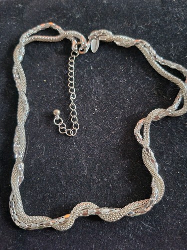 LBVYR Bright Silver Tone Double Twist Mesh 16 Inch Necklace