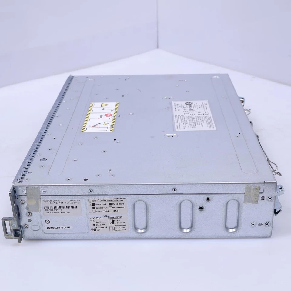 Arreglo de discos JBOD de expansión SAE de EMC 2,5" 25x almacenamiento en bahía SAS sin caddy/unidad Foto 4 de 4