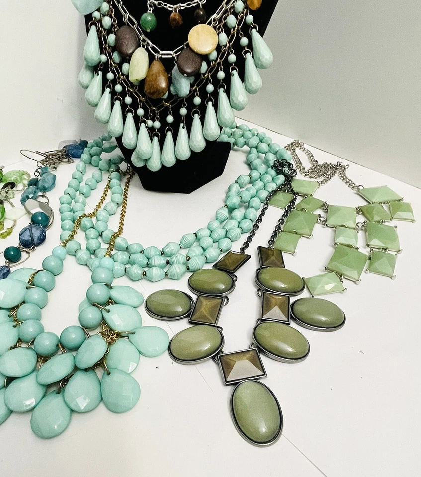 Lot 8 Blue Fashion Necklaces Jewelry Sodalite Glass Beads Water Sea Mint Green - Image 4 of 4
