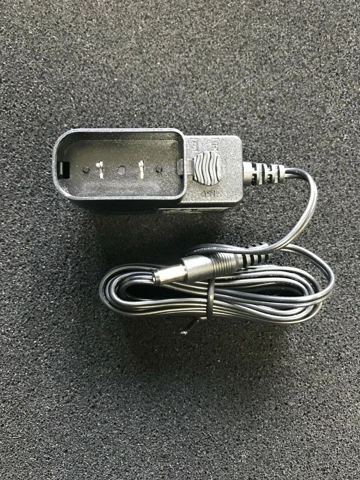 X1 NEW Plantronics 83648-01 SSA-5W 090050 UK 9VDC 500mA AC Adapter / Charger - Image 2 of 4