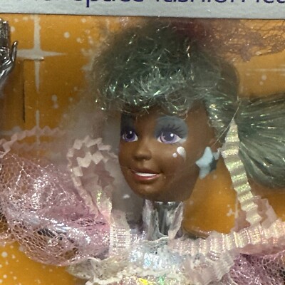 1986 Mattel SPECTRA STYLABLUE Doll 3363 Lacey Spacey out of this