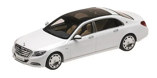 Mercedes-Benz 1:43 Diecast Sport & Touring Cars 2016 año del vehículo