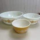 PYREX - 3 pc. Gold & White BUTTERFLY GOLD Mixing, Nesting Bowl Set