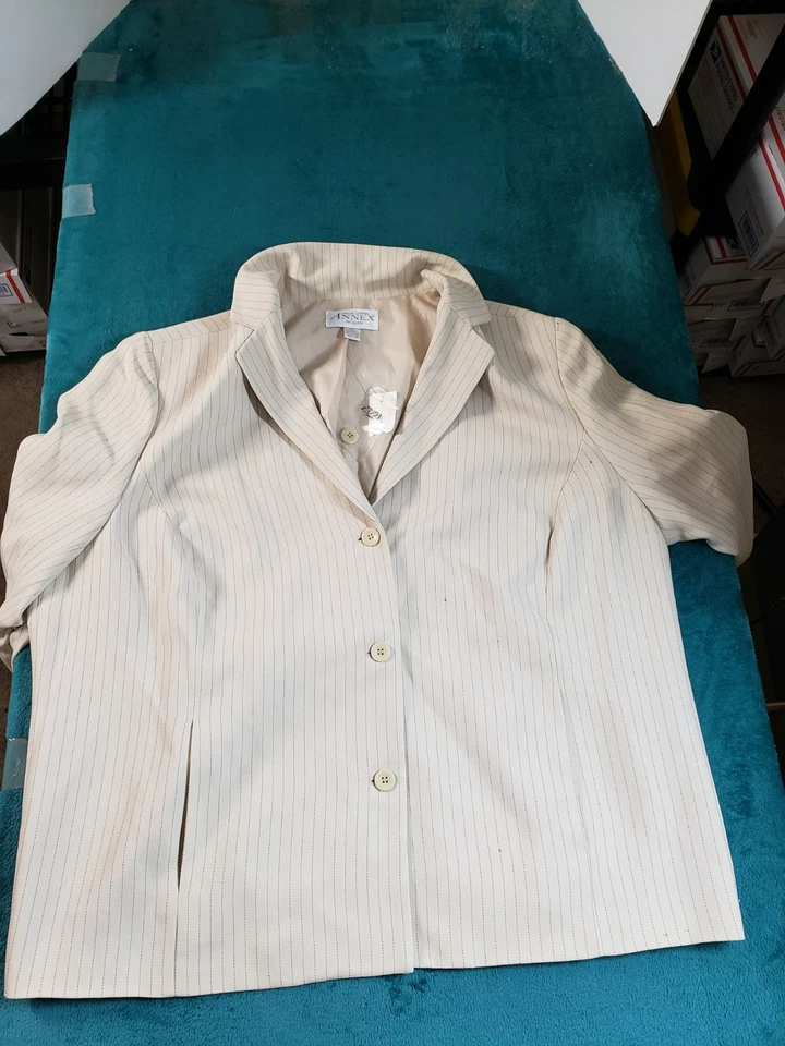 Blazer Esquinero Informal Talla 3 X Mujer Beige Anexo Mangas Largas Cuello Solapa Nuevo con Etiquetas Foto 2 de 4