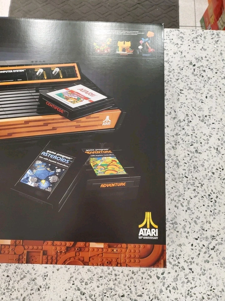 LEGO Atari Video Computer System 10306 New Factory Sealed 18+ 2532pcs - Image 4 of 4