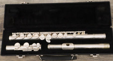 Armstrong Student Model 104 Flute w/ Hard Cas...