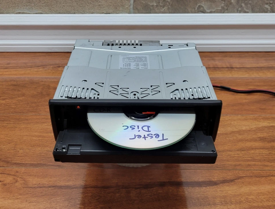VERY RARE ALPINE CDE-HD149BT CD PLAYER with BLUETOOTH, USB, REMOTE, and MIC - Image 4 of 4