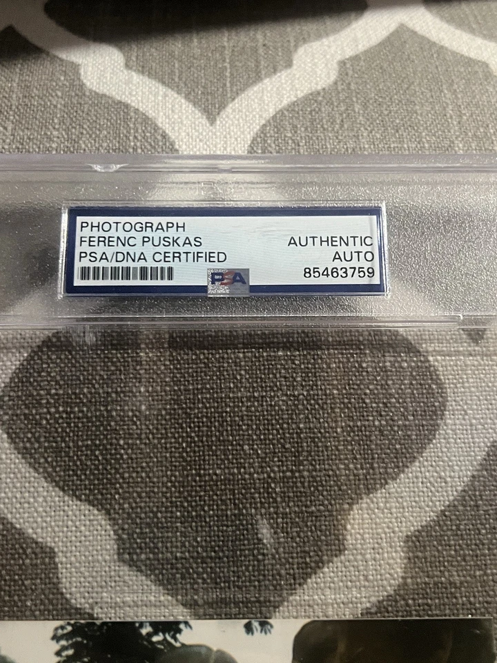 Signed Ferenc Puskas PSA/DNA Authenticated Slabbed 3x5 Photo Cert #85463759 - Image 3 of 4