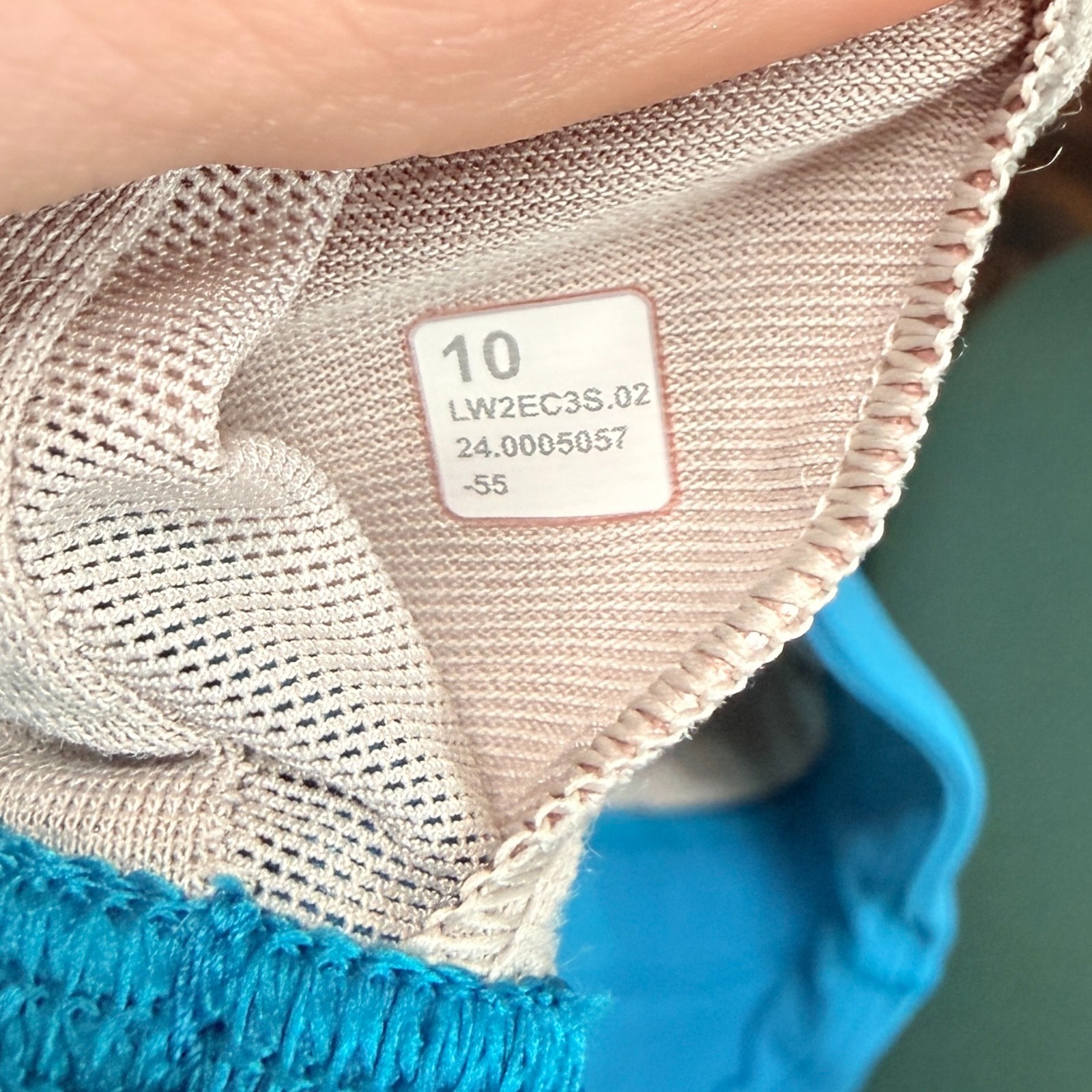 Lululemon Women's Poolside Blue High Neck Energy Longline Bra, Size 10 image 4