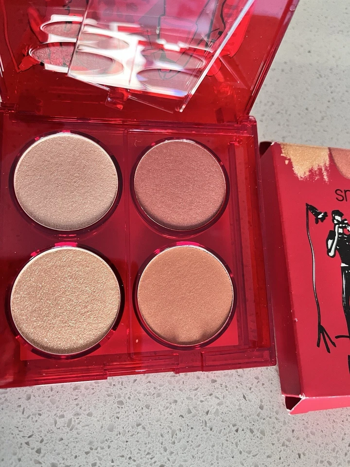 Smashbox Cosmetics Halo Cheek Palette 2 Blush 2 Highlighter New in Box - Image 2 of 4