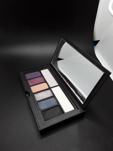 Smashbox Cover Shot Eye Palette MATTE - 0.21 oz / 6.2 g in breeze and Marsmallow - Picture 1 of 4