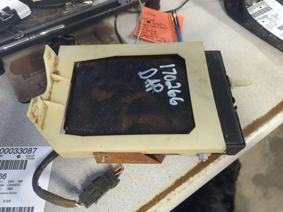 Caja cerebral motor/motor Chevy Camaro 85 V8 5,0 L EFI Z28 Foto 3 de 4