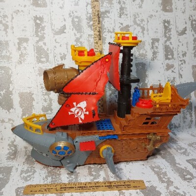 Fisher-PriceImaginext Shark Bite Pirate Ship DHH61 
