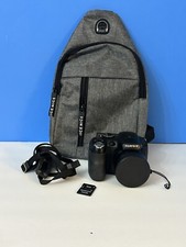 Fujifilm FinePix S Series S1800 12.2MP 18x Wide Zoom Digital Camera SD And Case