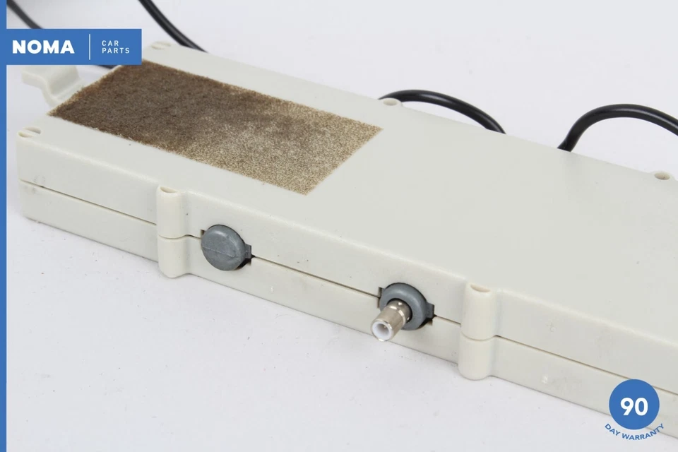 03-08 Jaguar S-Type X206 AM FM Radio Antenna Amplifier 2R8318C847BC OEM - Image 3 of 4