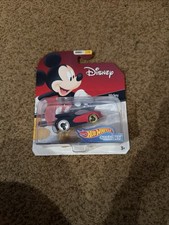 2018c Hot Wheels Character Cars Disney MICKEY MOUSE Series 1 1/6