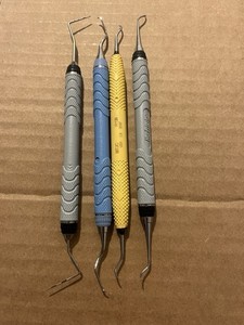 Dental PDT R138 Montana Jack Double End Sickle Scaler Yellow Resin Handle 13/14