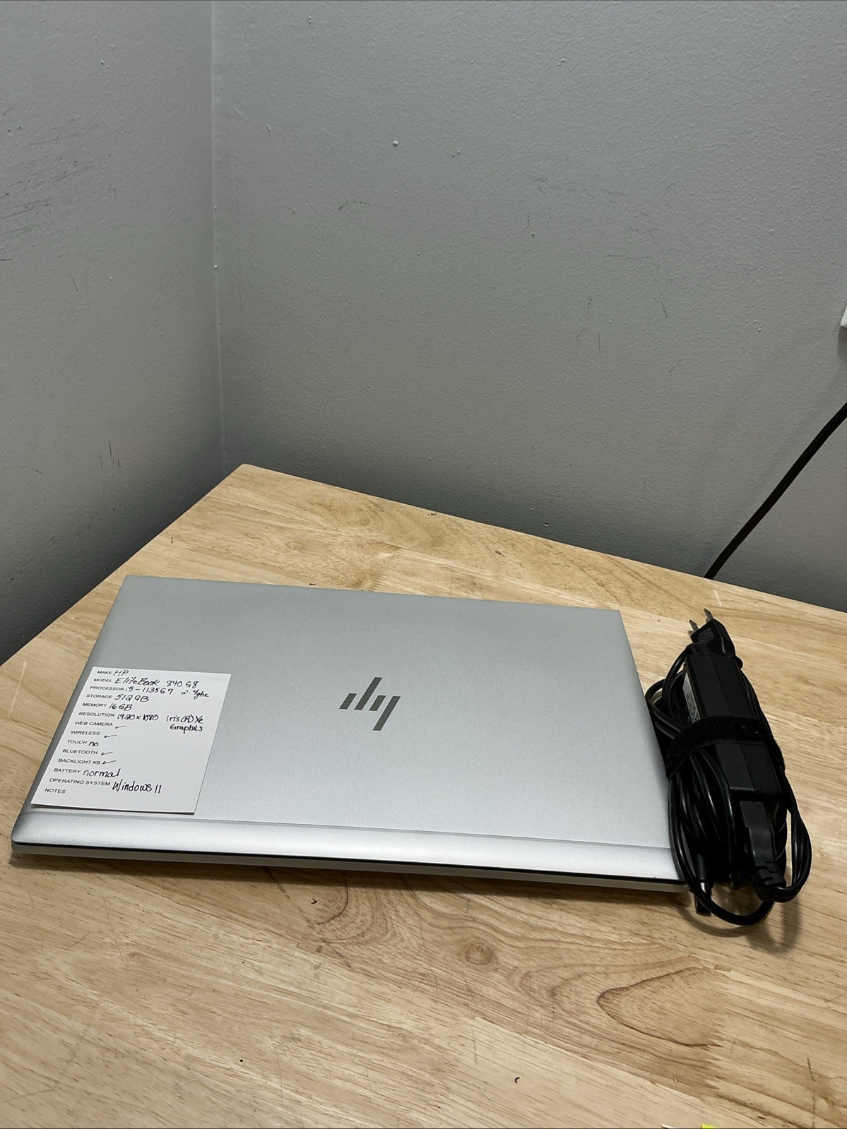 HP EliteBook 840 G8, 14-Inch Laptop, with i5-1135g7, 512 GB SSD (Solid State Drive), Windows 11 Pro