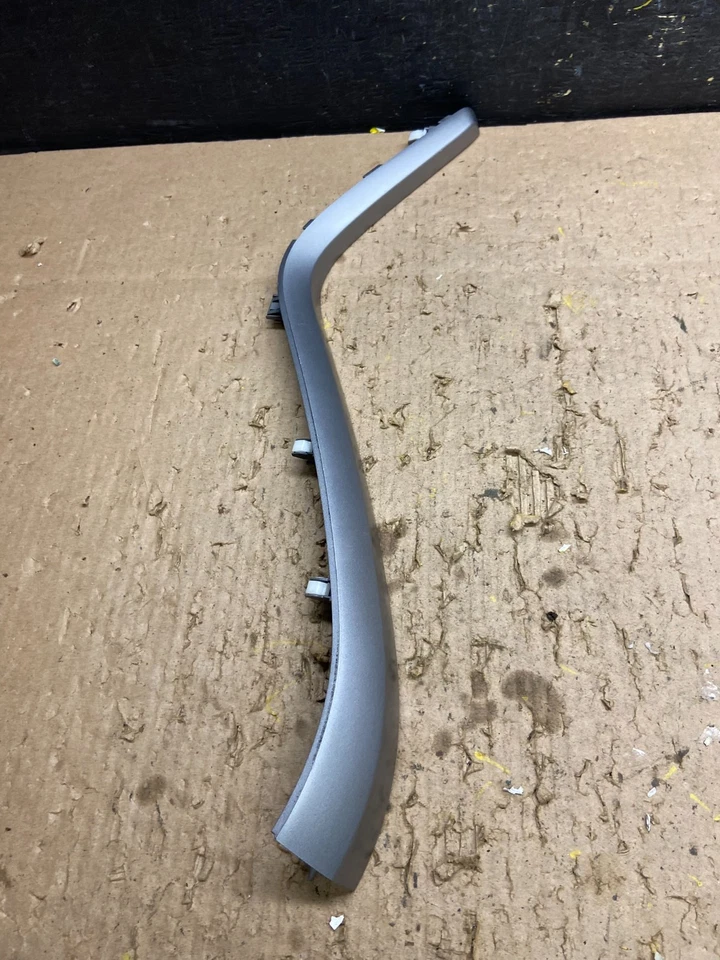 Suzuki Grand Vitara 2006-2009 consola central bisel derecho moldura OEM T8726 DG Foto 2 de 4