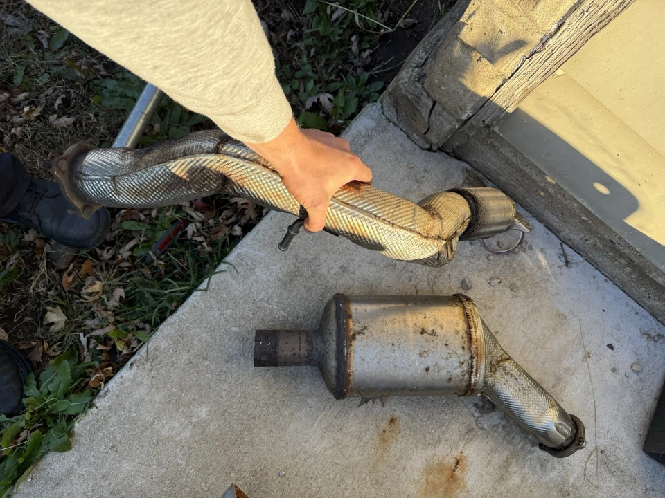 OEM 2015 AUDI Q5 3,0 L TDI SISTEMA DE ESCAPE TUBO DE ESCAPE DELANTERO 4G0253350c Foto 2 de 3