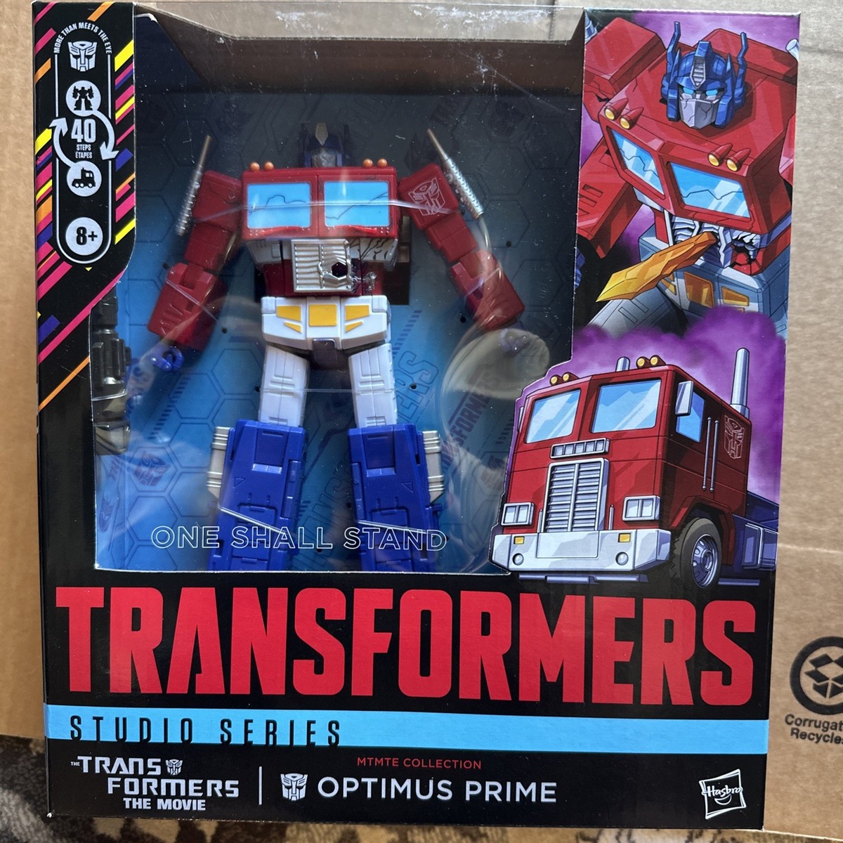Transformers Studio Series MTMTE Leader 86 Optimus Prime Battle