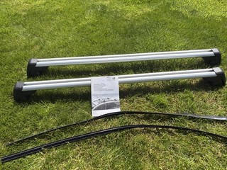 Pair of genuine BMW Roof Rack Cross Bars For Roof Rails