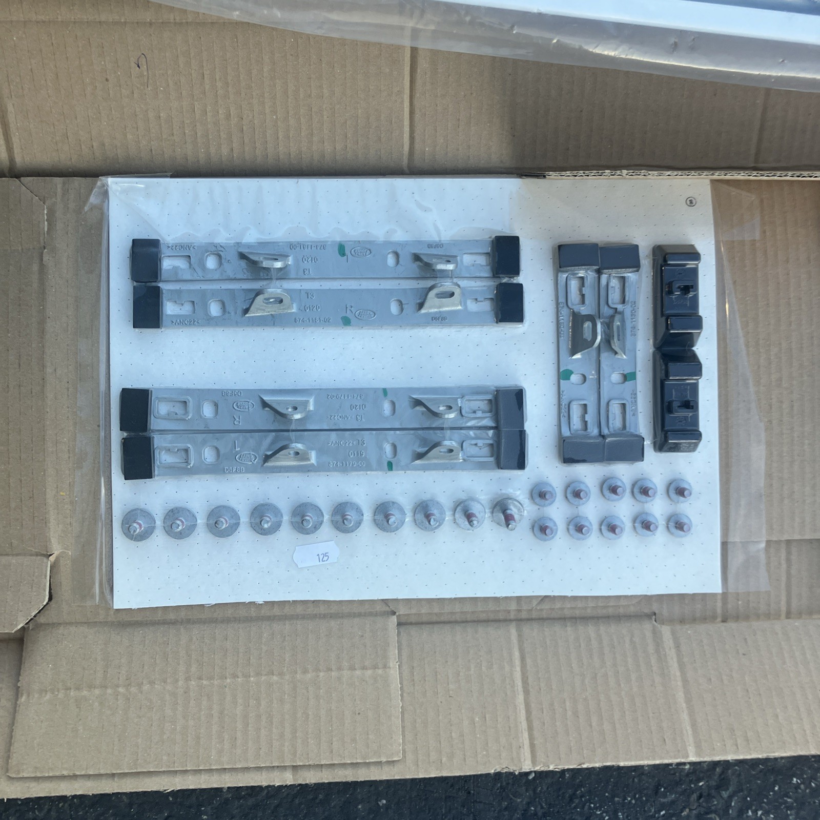 VPLRG0079 2013-2021 Range Rover L405 Gloss Black Roof Rail Kit Assembly New