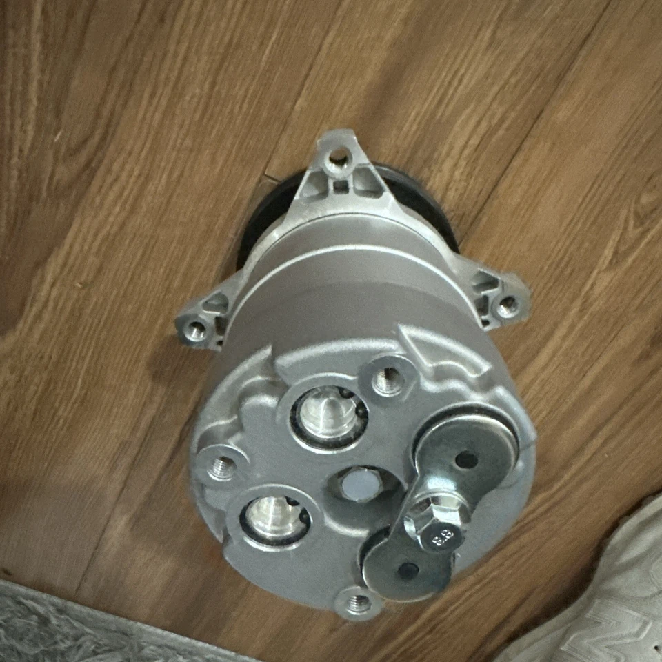 Compresor de aire acondicionado GMC K1500 1985-1986 Suburban 6,2 L 4 estaciones 491UD98 Foto 4 de 4