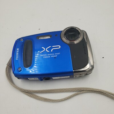FujiFilm FinePix XP55WM Digital 14MP Waterproof Camera, Battery