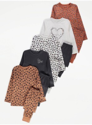 girls pyjama set different styles to pick from age 12/13 BARGAIN AT ONLY £4.99