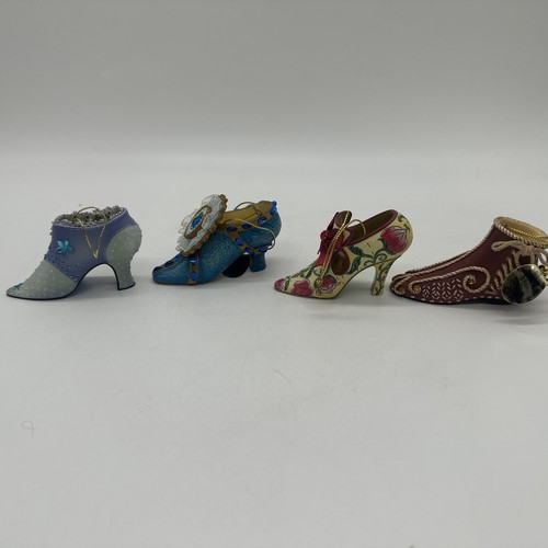 4 adornos de zapatos de fantasía Ashton Drake de colección Stepping In Time reliquia - Imagen 2 de 10