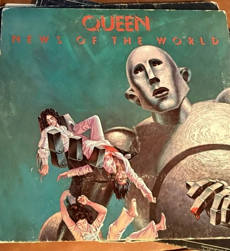 Queen News Of The World vinyl LP record 1977 Elektra 6E-112 SP-1st Pressing