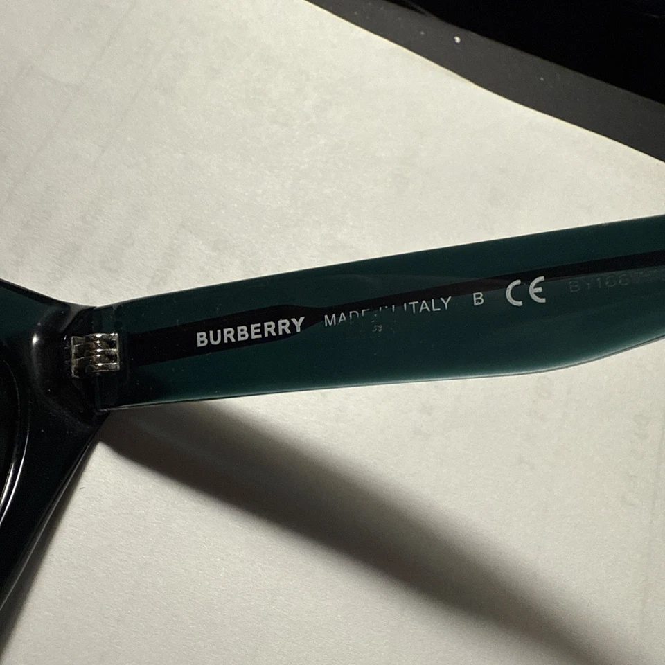 BURBERRY Sunglasses B 4285 3795/71 52 20 140 3N Emerald Green - USED BUT CHEAP - Image 3 of 4