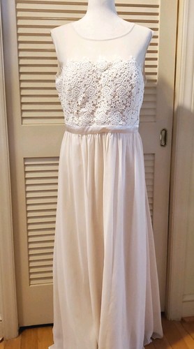 Chi Chi London Lara Cream Lace Chiffon Gown Dress Formal Woman Size 14 Bridal