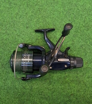 Shimano Baitrunner DL 10000 RA Freilaufrolle 1. Serie Karpfen Angeln Carp 1 v. 3 - Bild 1 von 2