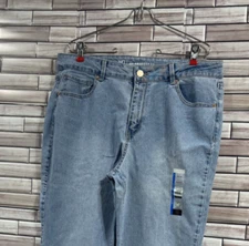 NoBo womens 17 jeans Junior Mid Rise BootCut Stretch Blue Light Wash Denim NWT