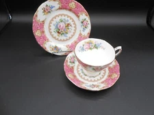 Royal Albert Lady Carlyle Trio