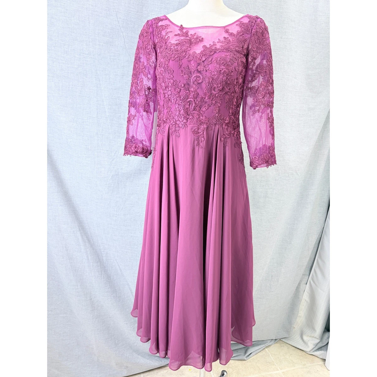 knee length dresses for ladies Illusion Lace Neckline 3/4 Sleeves Mother of The Bride Dress main image 1