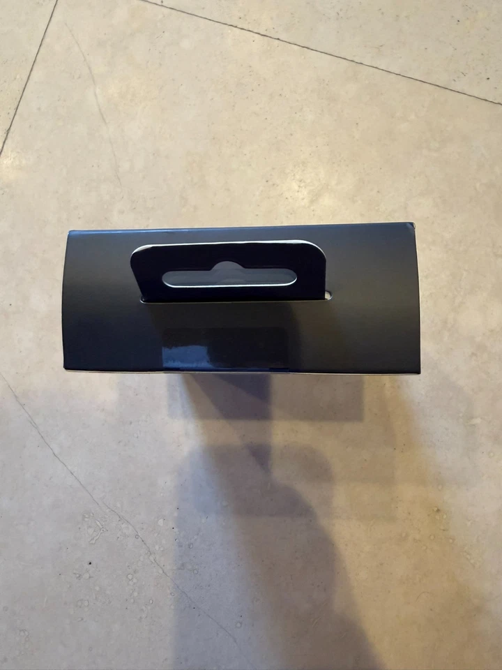 Samsung T9 4TB 2GB/s Portable External SSD HDD Black (MU-PG4T0B/AM) PC/Mac *NEW* - Image 2 of 3