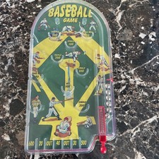 Schylling 2006 BASEBALL Home Run PINBALL GAME 10" Table Top Game